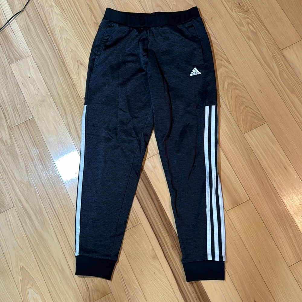 Adidas joggers